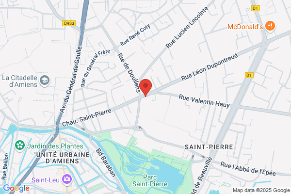 Au Petit Marche De Saint Maurice