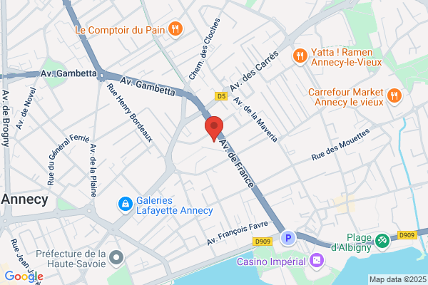 AT STUDIO PHOTO