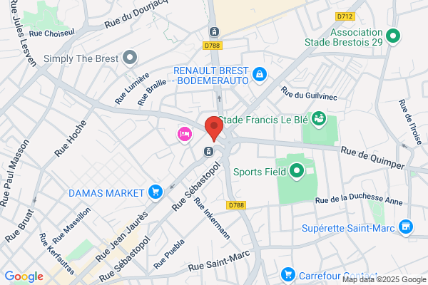 Credit Mutuel De Bretagne Cmb Brest Pilier rouge