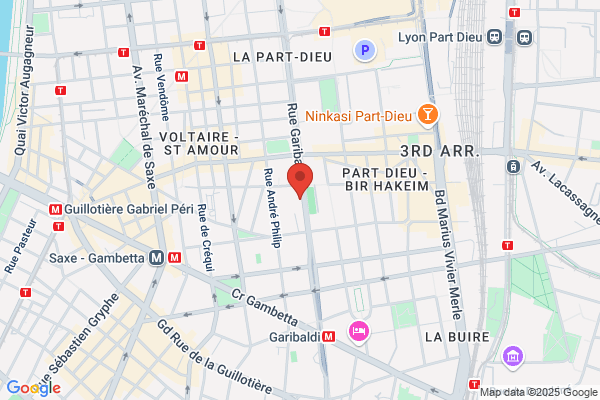 Aux Trois Dauphins