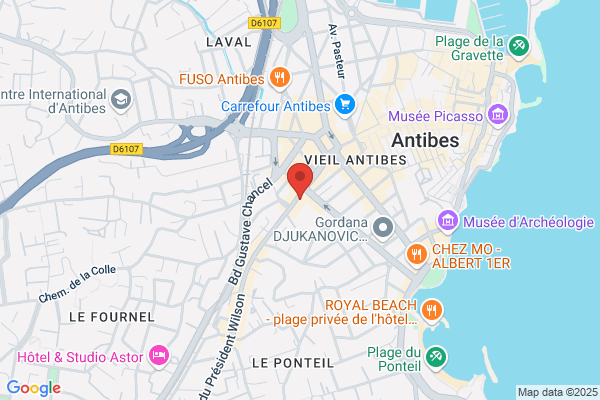 A La Bonbonniere De Cannes