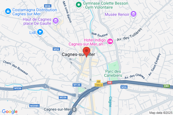 Cafe De La Place