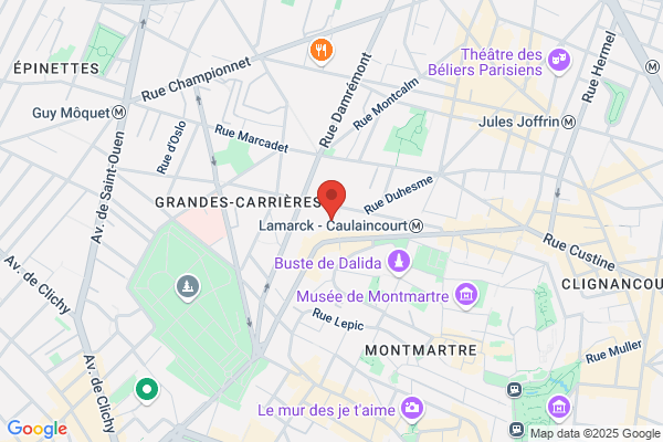 Au Pied De La Vigne