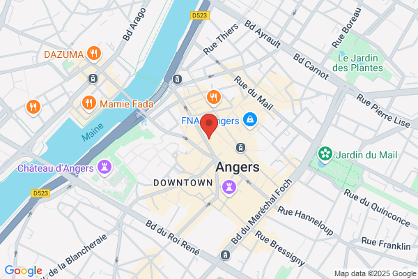 Au Nom De La Rose