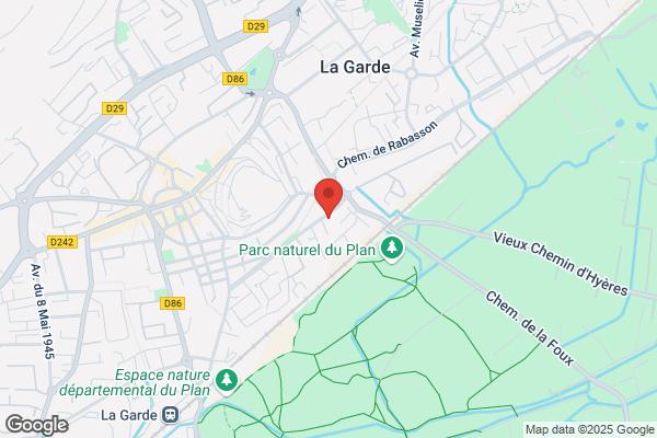Gardeenne De Proprete