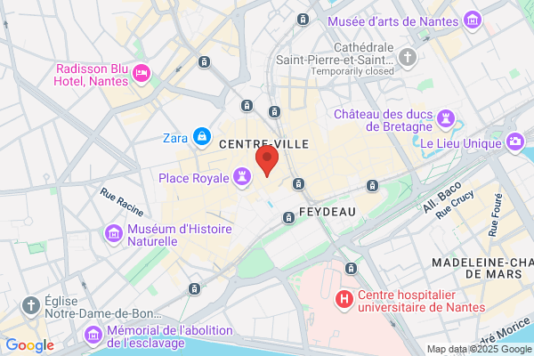 Cafe Du Passage