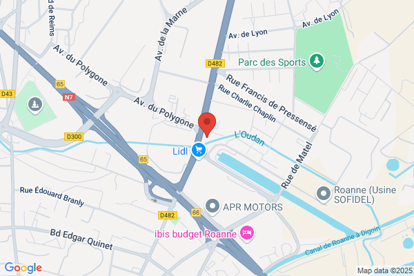 Côté Route Roanne by First Stop