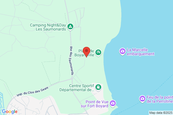 Cafe De La Plage