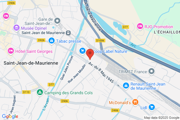 AXA Assurance et Banque Emilie Main
