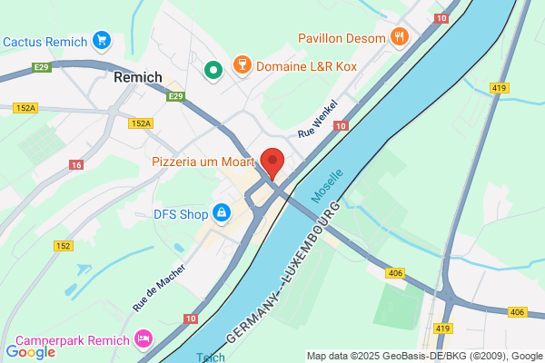 Cafe Du Pont