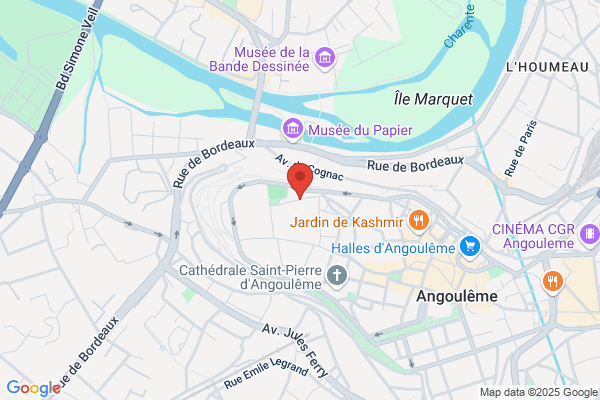 Auberge De Jour Cafeteria