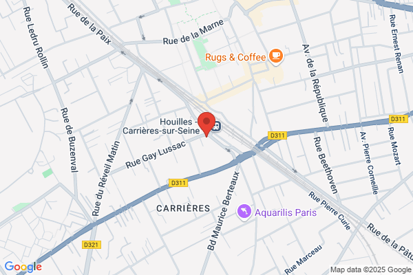 Aux Fleurs De La Gare