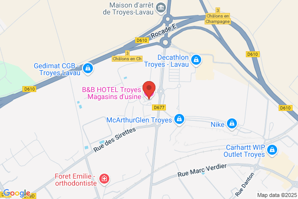 B&B HOTEL Troyes Magasins d'usine